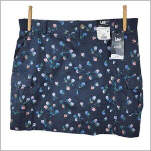 NEW Lee Floral Stretch Skort Size 14 Medium Navy Blue Skirt Denim Casual NWT